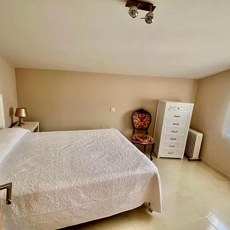 La Casita De La Abuela Maria Ferienhaus Navalacruz